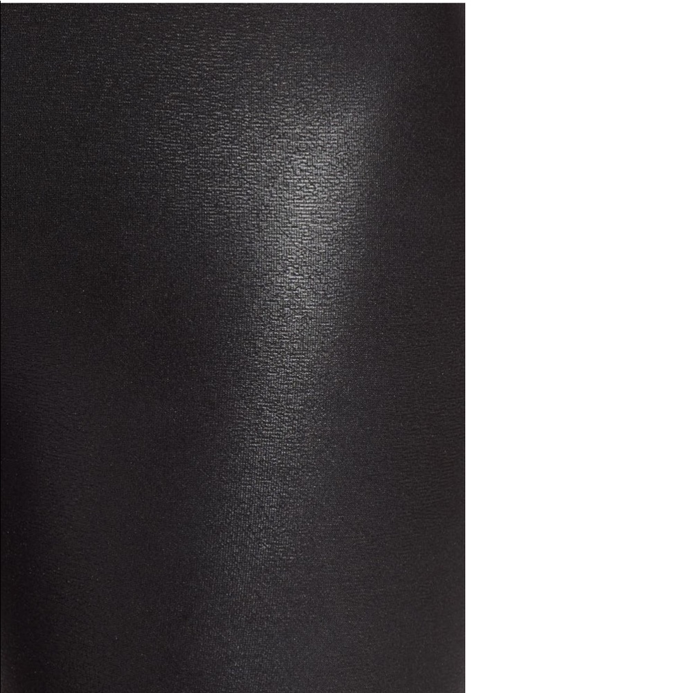 Compression Leather Bike Short - Picture 3 of 6